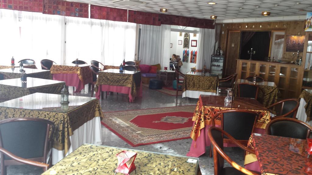 Hotel Tematico Costa Del Sol Торремолинос Экстерьер фото