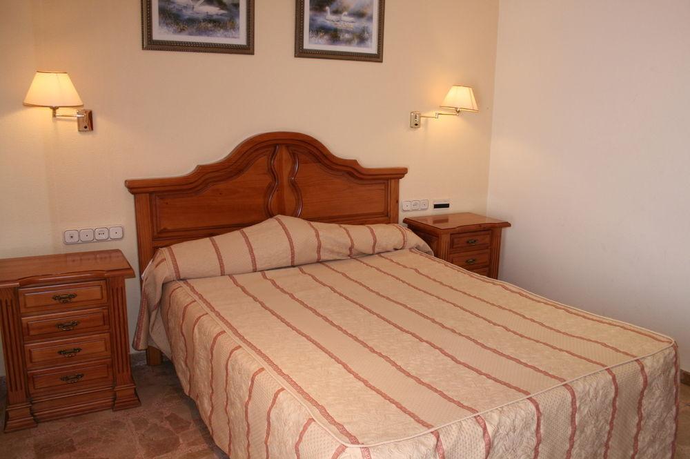 Hotel Tematico Costa Del Sol Торремолинос Экстерьер фото