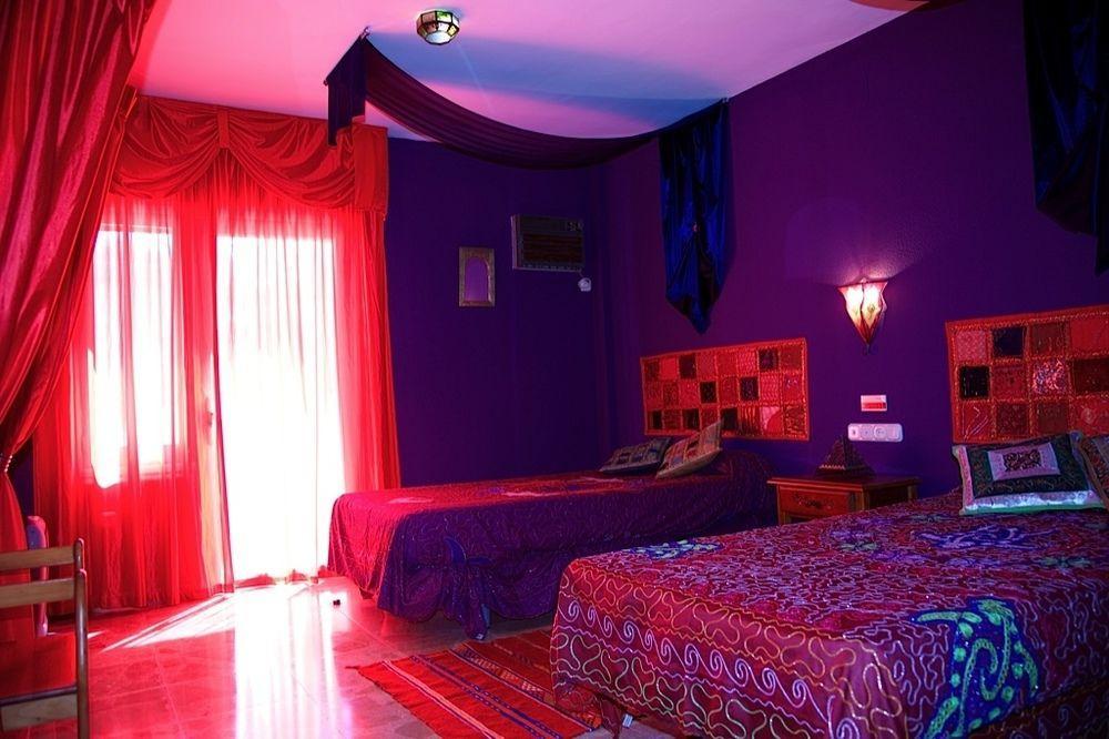 Hotel Tematico Costa Del Sol Торремолинос Экстерьер фото
