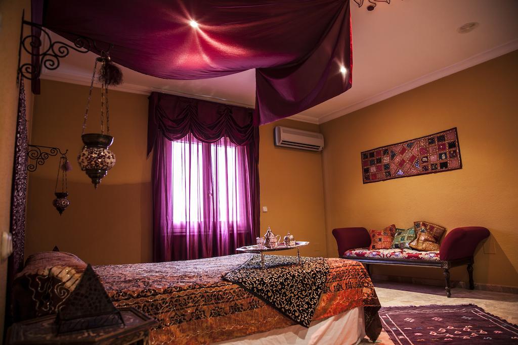 Hotel Tematico Costa Del Sol Торремолинос Экстерьер фото